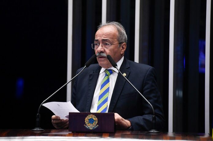 Chico Rodrigues comemora aprovação da adesão da Bolívia ao Mercosul